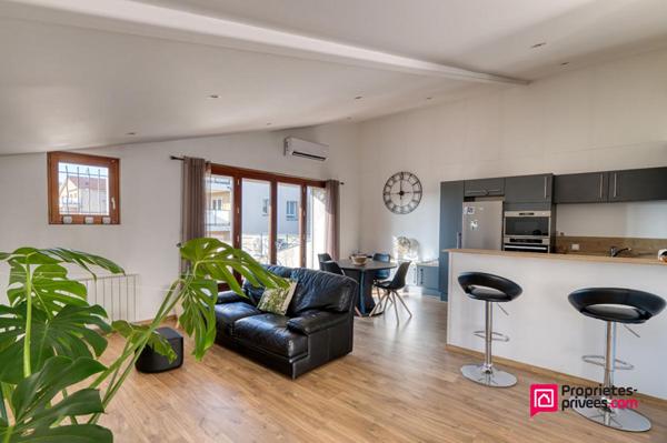 Ensemble Maison + Appartement  sur Terrain 945 m2 constructible