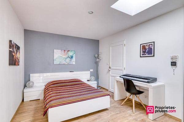 Ensemble Maison + Appartement  sur Terrain 945 m2 constructible