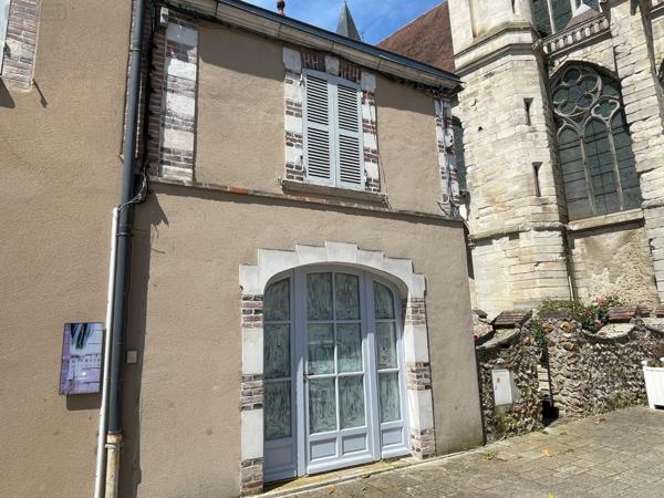 Autres types de maison à vendre à Saint-Julien-du-Sault dans l'Yonne (89330), ref : 2200024