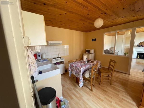 Autres types de maison à vendre à Saint-Julien-du-Sault dans l'Yonne (89330), ref : 2200024