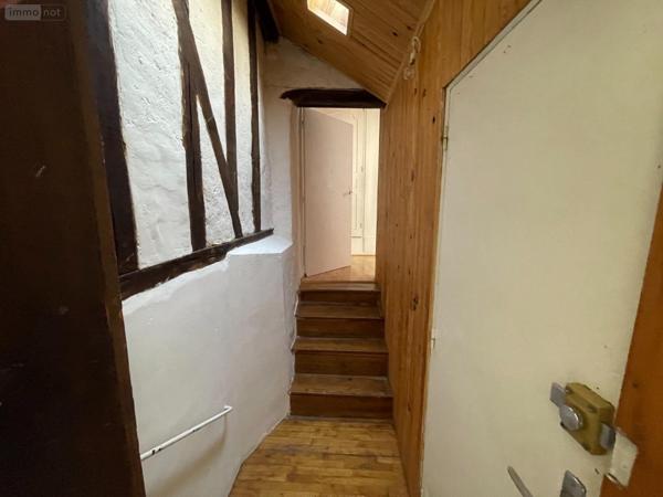 Autres types de maison à vendre à Saint-Julien-du-Sault dans l'Yonne (89330), ref : 2200024