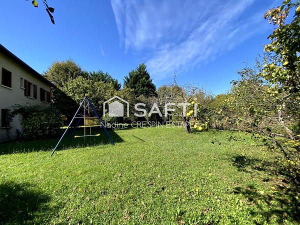 Montauban- Maison familiale d'environ 132 m2 habitable avec grand jardin arboré