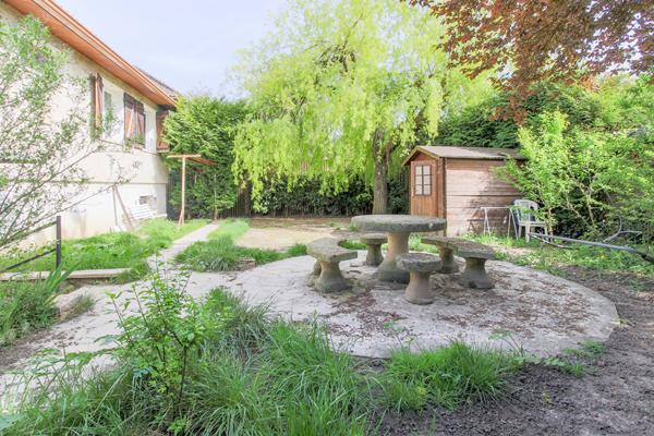 Maison 5 pièces  - Fort potentiel