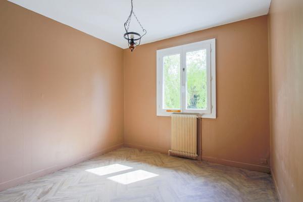 Maison 5 pièces  - Fort potentiel