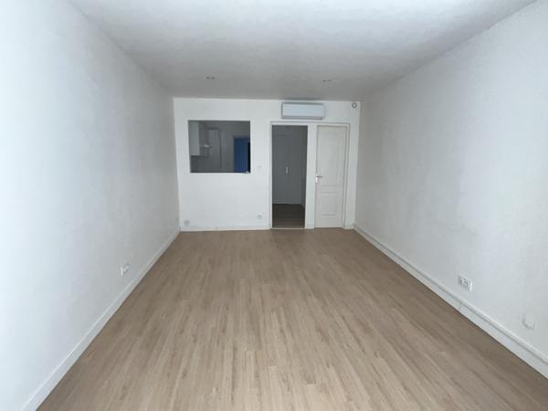 Appartement à louer 530 € CC Castelsarrasin 2 p 41 m² DPE D