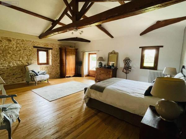 Achat - Maison | Corps de ferme Langon 33210 7 pièces 280 m 2 21975 m 2