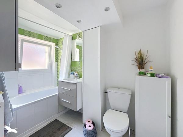 Maison à vendre 292 300 € Pontoise 4 p 76 m² DPE D