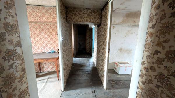 Bar-PMU et immeuble à fort potentiel - Usson du Poitou