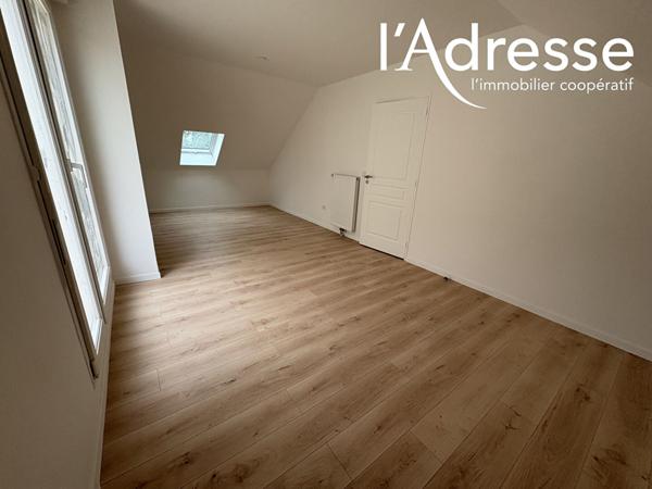 Appartement duplex Saint Pierre Du Perray 4 pièce(s) 99.5 m2