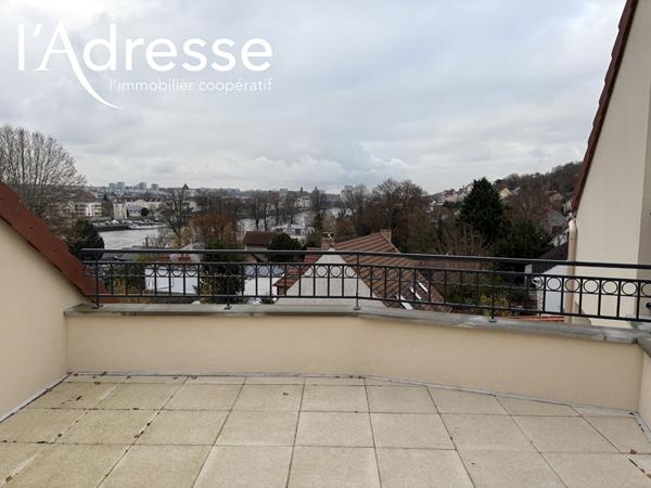 Appartement duplex Saint Pierre Du Perray 4 pièce(s) 99.5 m2
