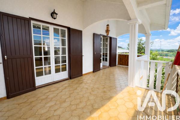 Maison à vendre 5 pièces 110 m² Le Tampon