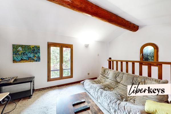 Maison T5 ~125m² avec garage ~25m² sur un terrain de +1200m²