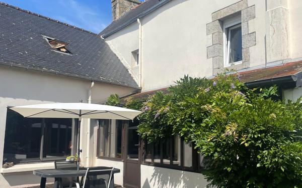 Maison à vendre    4 pièces • 197,67 m2 Maël-Carhaix