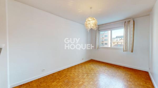 Appartement Place Courier, 3 pièces, 69.46 m2