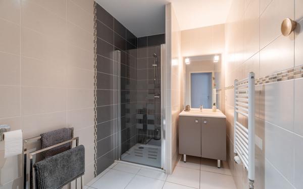 Appartement à vendre    3 pièces • 69 m2 Arcachon