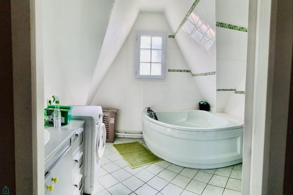 Maison de 127 m2 sur sous sol total