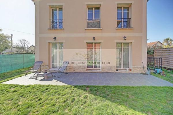 Maison contemporaine Le Vésinet 104 m²