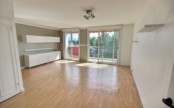 Appartement à vendre    3 pièces • 83,68 m2 Pau