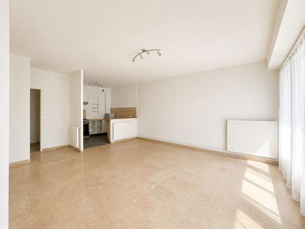 BELLE APPARTEMENT - PLAGE ET CENTRE VILLE - JARDIN