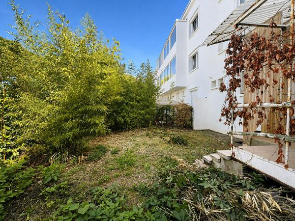 BELLE APPARTEMENT - PLAGE ET CENTRE VILLE - JARDIN
