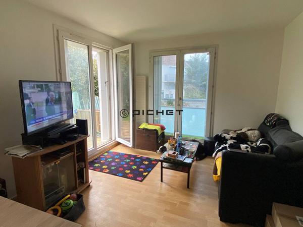 Appartement 4 pièces 77 m²