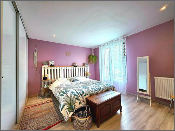 MAISON 104 M2  4 CHAMBRES + TERRAIN 211 M2
