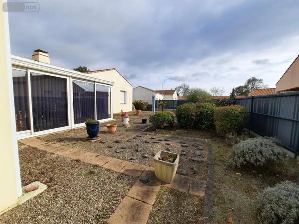 Achat - Maison Challans 85300 5 pièces 133 m 2 748 m 2