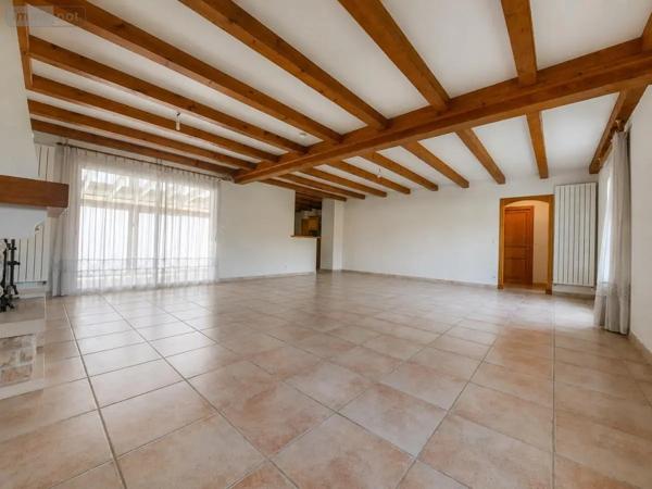 Achat - Maison Challans 85300 5 pièces 133 m 2 748 m 2