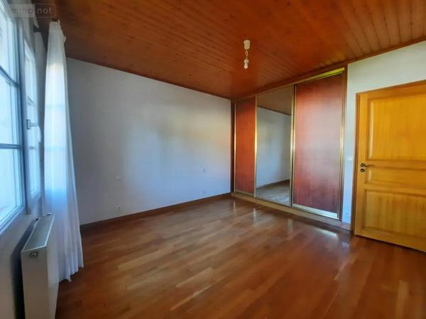 Achat - Maison Challans 85300 5 pièces 133 m 2 748 m 2