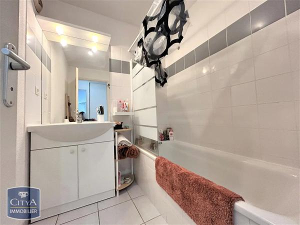 Appartement à louer 3 pièces 54.1m² Moissac (82200)