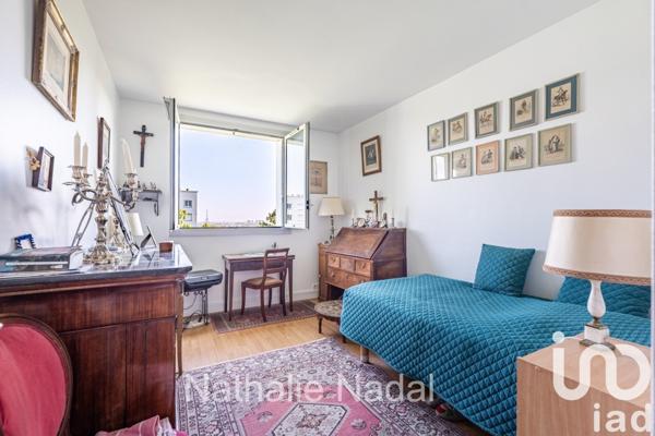 Appartement 4 pièces de 78 m² à Saint-Cloud (92210)