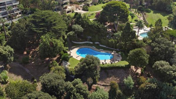 Maison à vendre  7 pièces - 315 m2 CANNES - 06