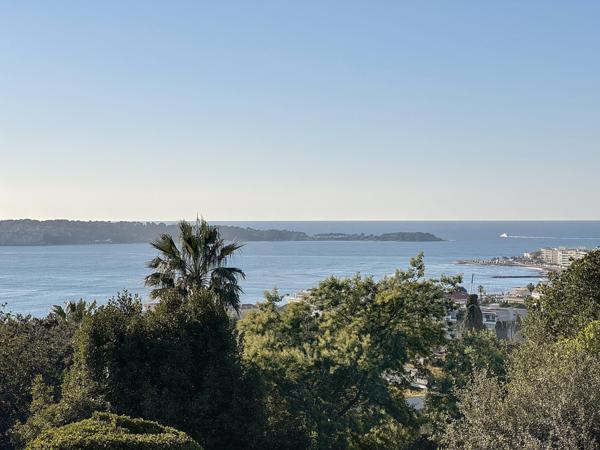 Maison à vendre  7 pièces - 315 m2 CANNES - 06