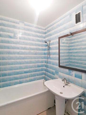 Appartement F3 à vendre  3 pièces - 60,72 m2 EPINAY SOUS SENART - 91