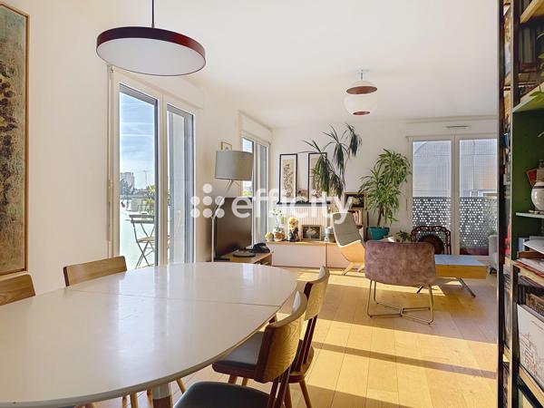 Appartement
         4 pièces
        - 96 m² Exclusivité 580 000 € *