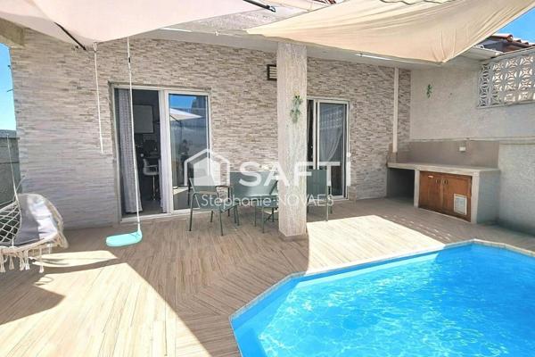 A vendre - Maison T4 R+1  avec piscine et garage, proche des plages.