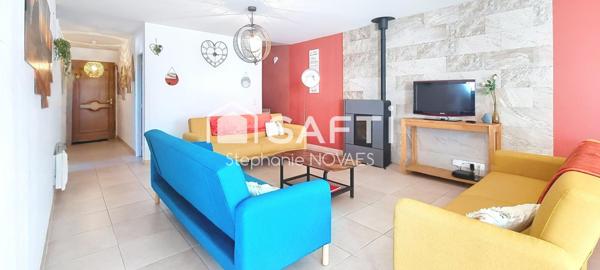 A vendre - Maison T4 R+1  avec piscine et garage, proche des plages.