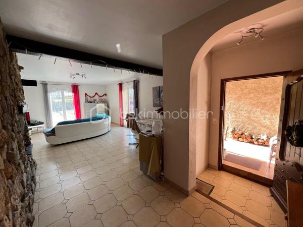 Local d'activités de 115 m²