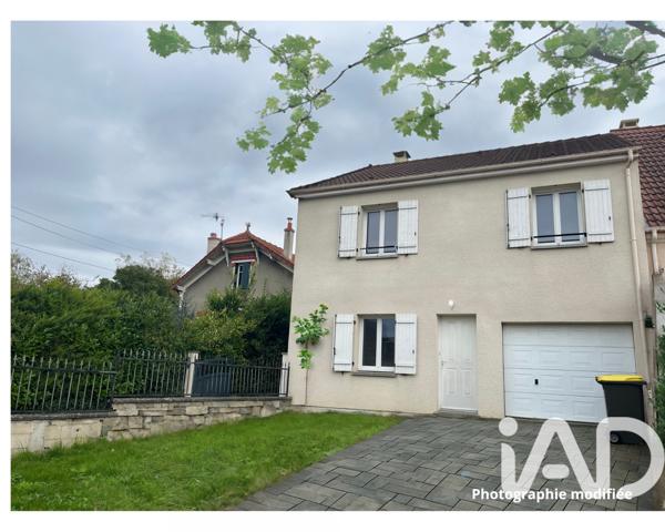 Maison à vendre 6 pièces 92 m² Sainte-Geneviève-des-Bois