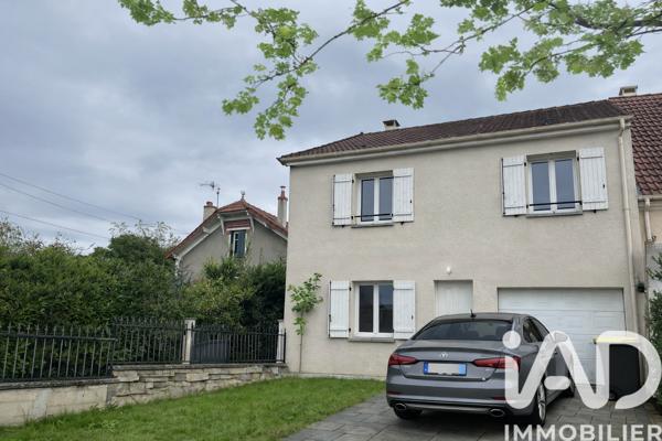 Maison à vendre 6 pièces 92 m² Sainte-Geneviève-des-Bois