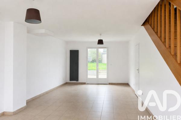 Maison à vendre 6 pièces 92 m² Sainte-Geneviève-des-Bois