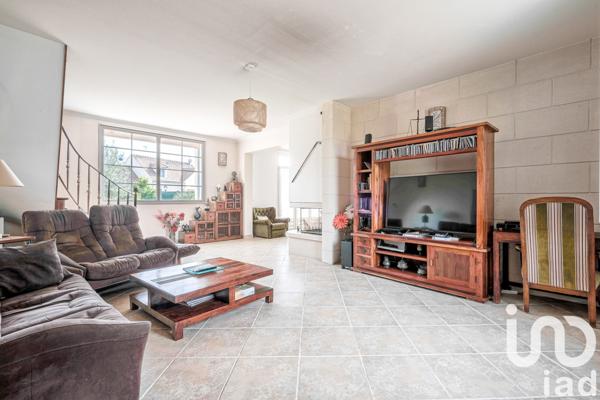 Maison à vendre 6 pièces 225 m² Jossigny