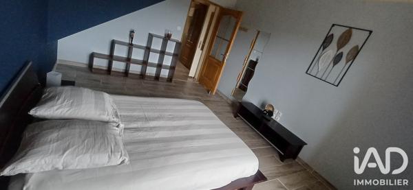 Location maison 6 pièces 180 m² Saint-Michel-l'Observatoire