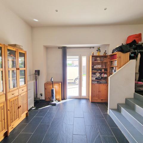 Villefranche-sur-Saône (69400) Maison quartier pavillonnaire dans un cadre verdoyant et paisible