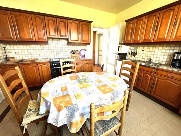 MAISON 4 chambres Centre ville de Gournay en Bray