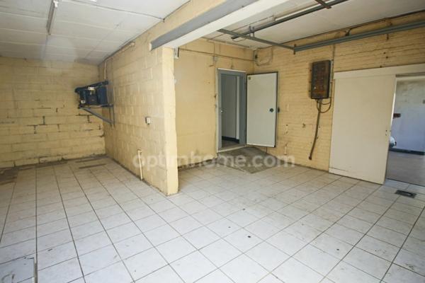 Hem Centre - Immeuble mixte - Professionnel et habitation 375 m2