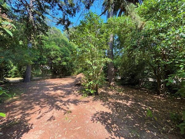 Terrain constructible – Le Pradet – Proche plages et centre-ville