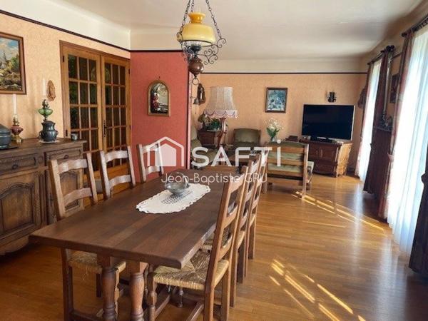 Maison de caractère sur sous sol complet