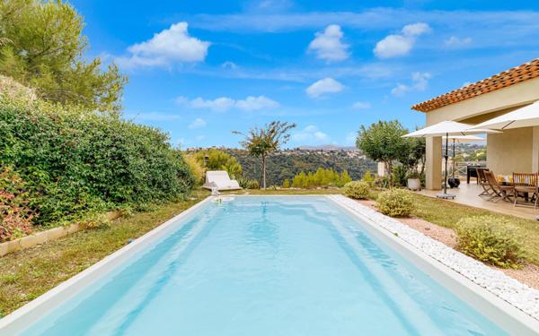 Maison à vendre    4 pièces • 164 m2 Nice