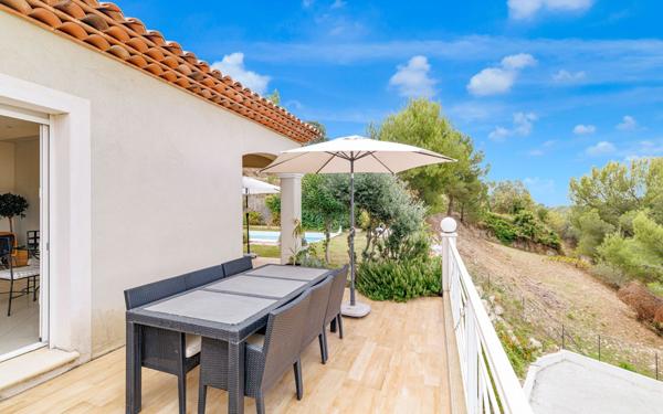 Maison à vendre    4 pièces • 164 m2 Nice